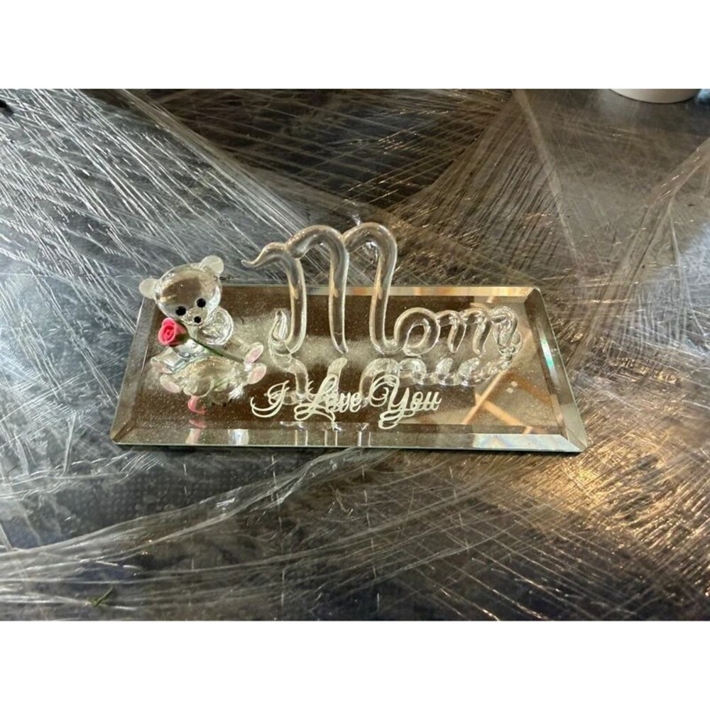 This is a Glass Baron “I Love You Mom” handcrafted glass figurine, model S1750-B